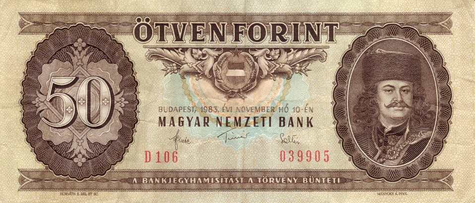 maďarské forinty